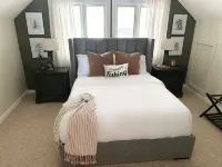 Lake House Cabin 3Br/2BA Sleeps 6 Water Front with Private Boat Dock for Fishing Hotel di Cedar Bluff