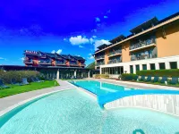 Hotel Visegrád - Kolam Renang
