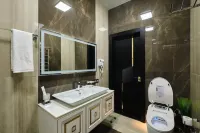 East Star Hotel - อ่างจากุชชี่