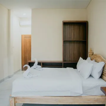 The Laviana Hotel Отели рядом с достопримечательностью «Пляж Ловина»