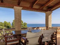 Villa Mare Studios Hotels in Elation