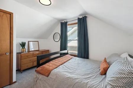 Welcome to Lakeside Magnolia Cottage Отели в г. Толедо