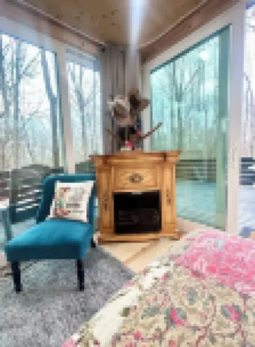 New Private Quiet Cabin~Mountain Forest View~Hot Tub~3 King Beds~Fire Pit~1 Acre