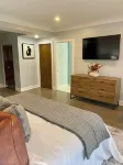 Charming 3-bedroom 2-bathroom loft in Oak Park Frank Lloyd Wright Home and Studio 주변 호텔