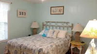 Oceanside, 5 min walk to Beach, Comfy & Clean, Quiet Neighborhood!!! - balcony