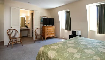 Country Squire Inn and Suites Hotels in 