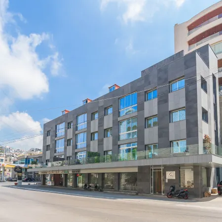 Grey - Elegant Apartments in Awkar