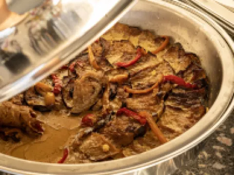 日與沙客棧 吉薩酒店