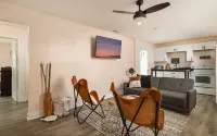 NEW Cozy Bungalow 3 bed/2 bath w/King & pet friendly - Coliseum•GAC•UNCG<5 min