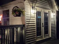 Saratoga Eastside home - Walking close to Track &  SPAC, pet friendly