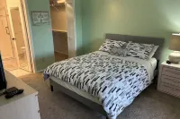 Golf Cross Creek! Nice Condo in the Heart of Fort Myers. Hotels near Six Mile Cypress Slough Preserve