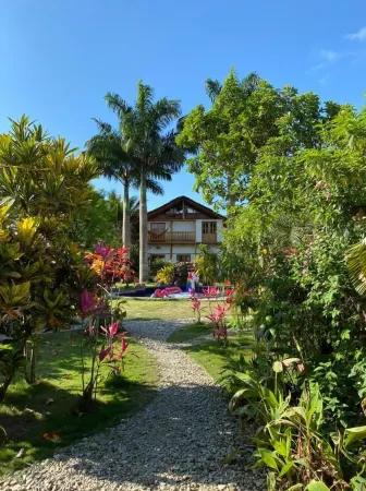 The Palms Montañita