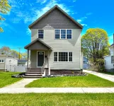 Cozy & Clean Loft Near Lake Michigan – Ideal for Work & Play! Escanaba Country Club 주변 호텔