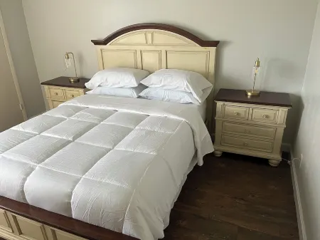 Melbourne Beach Condo - second floor - Lake view