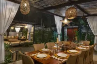 6 BR VILLA WITH 3 JACUZZI AND POOL