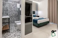 Hotiday Room Collection - Napoli Museo Suite Hotels in Neapel