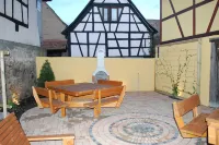 THE LOFT house ideal for 8 people air-conditioned Hotels in Wintzenheim