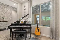 New Del Webb Rancho Mirage Luxury 3 bedroom home - Breathtaking Mountain Views