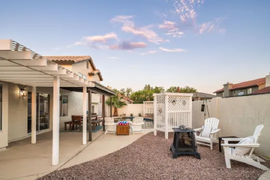 Family Fun • Heated Pool • Grill • Gameroom