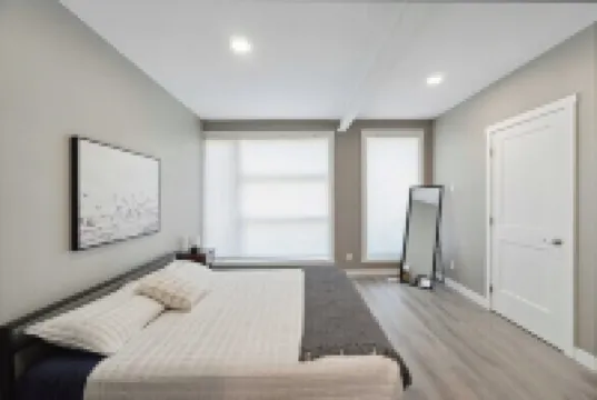 Modern Lakehouse and Guest home with Partial Lake View