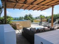 Luxury Beach Villa Ideal for a Multi-Family Stay in Playacar – 4BR – 2 Families