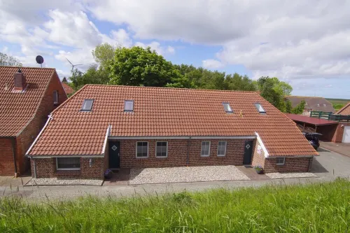North Sea coast, natural beach within walking distance, apartment on the dike!