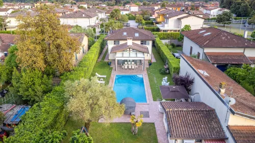 Villa Gatti in Marina di Pietrasanta