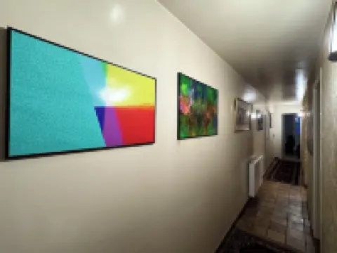 Maison de Plein Pied, Dans un Jardin Arboré, au Calme, en Plein Centre-ville Hôtels à : Luçon