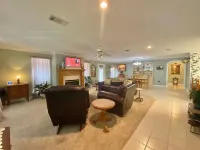 Beautiful house in esteemed cul-de-sac