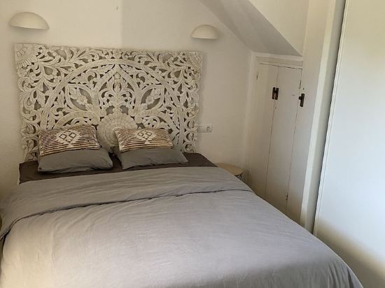 Authentic Mediterranean penthouse with sea view and private pool