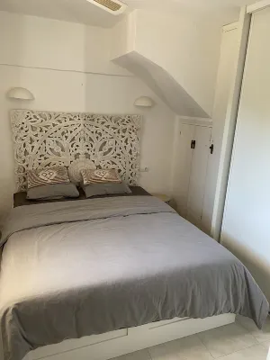 Authentic Mediterranean penthouse with sea view and private pool Hotel in zona Platja Des Cavallet