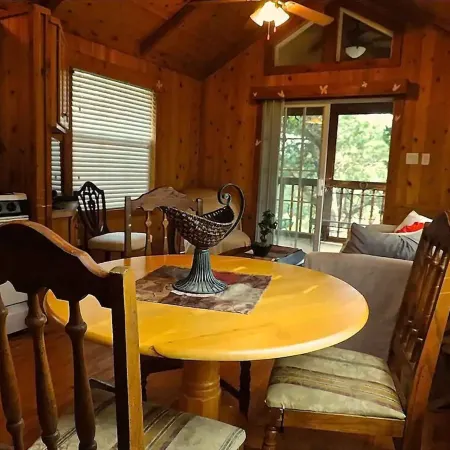 Wildflowers Cabin @ HomeAway Ranch