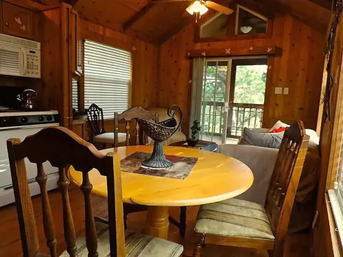 Wildflowers Cabin @ HomeAway Ranch