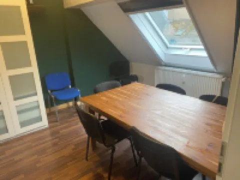 Unterkunft .3 Schlafzimmer, Esszimmer,küche, Bad. 30 Minuten Nach Frankfurt