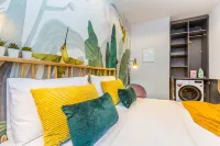 The Colibri - Design Apartment with 2 Subs Incl. Hotels in Pjescana Uvala
