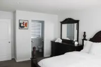 Spacious 4BR-4BA House for Large Families & Group in Stonebridge Hotels in 