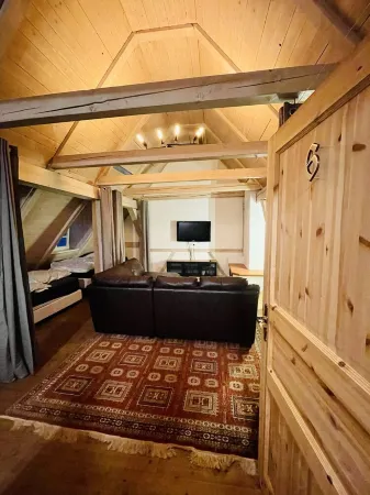 Enchanting four-bed apartment near Magdeburg