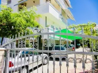 2 Min. V. Sea / beach, private balcony, free Wi-Fi Отели в г. 