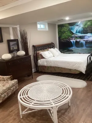 Morning Glory  / Complete house 5 Bedrooms 2 full Baths / Truly a Hidden Gem.