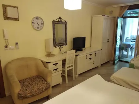 Cozy 1-bedroom apartment in Santa Marina with WiFi