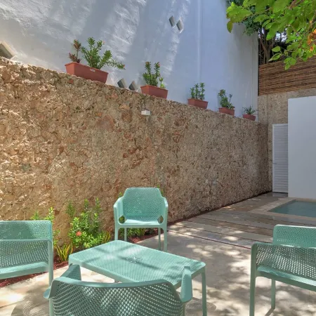 Casa Sweet Pea, Bright and Stylish in Centro