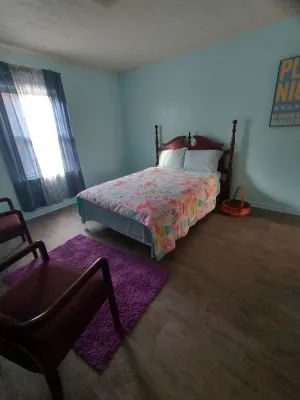 DUPLEX....WITHIN A MILE OF THE  HATFIELD MCCOY TRAILS