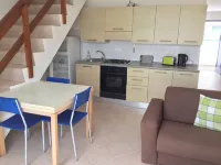 3 Bedroom Penthouse Apartment With Shared Pool And Panoramic Sea/Beach views