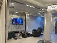 Cozy 2-bedroom apartment in wonderful Giza Governorate with AC, WiFi