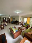 Spacious Entire Apartment. Near of it All