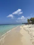 SCUBA, WEDDING, FAMILY &GROUPS up to 10 BDR vacation & dive resort 2mins2Beaches