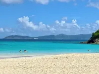 Amazing Beachfront Condo: Stunning Views, Pool, Restaurant, Steps to the Beach! Hotels in Nazareth