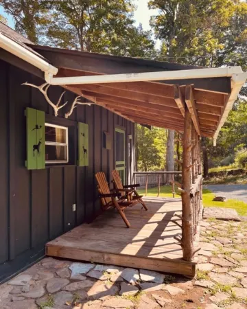 *New* Classic Cozy Catskill Mountain Cabin ~ Wood Stove+Soaking Tub