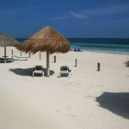 Relaxing beach hotel