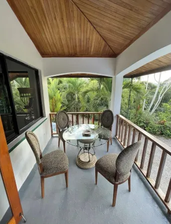 Costa Amor: Luxury Villa w/ Two Pools in Dominical, Costa Rica